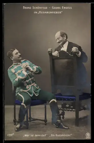 AK Schauspieler Franz Schönfeld und Georg Engels in der Operette Husarenfieber