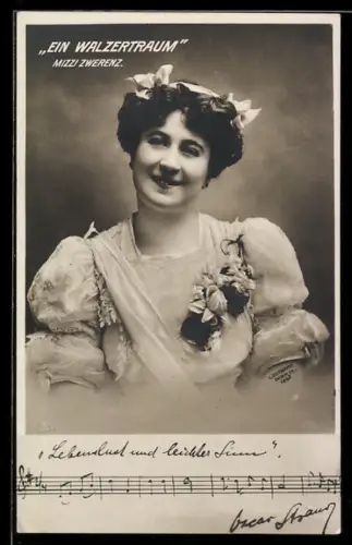 AK Schauspielerin Mizzi Zwerenz in der Operette Ein Walzertraum