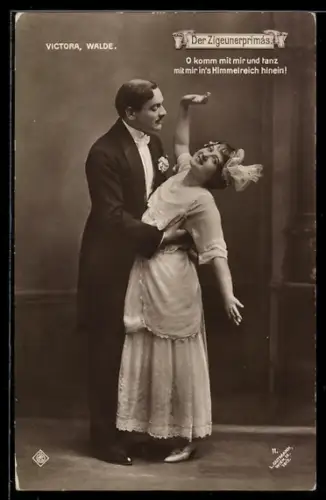 AK Szene aus Der Zingeunerprimás mit Victora und Walde, O komm mit mir und tanz...