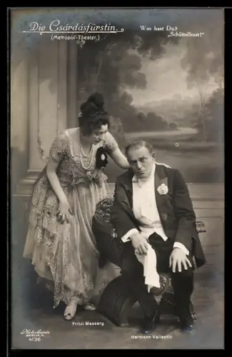 AK Die Csardasfürstin, Fritzi Massary und Hermann Vallentin in Kostümen