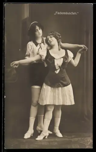 AK Szene aus der Operette Fledermäuschen