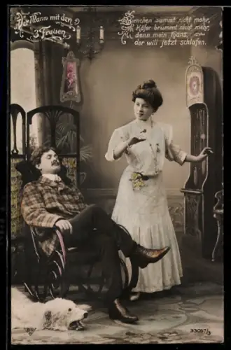 AK Operette Der Mann mit den 3 Frauen, Schöne Frau spricht zu einem Mann im Schaukelstuhl