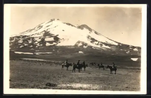 AK Argentinien, Vulkan Maipo mit Reitern