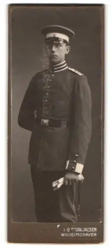 Fotografie Otto Barkhausen, Wilhelmshaven, Roonstrasse 74b, Einjährig-Freiwilliger vom Seebataillon in Uniform