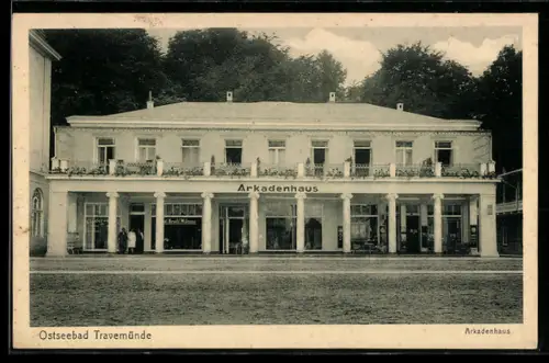AK Travemünde, Gasthaus Arkadenhaus mit Terrasse