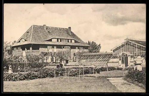 AK Lehmrade bei Mölln, Sanatorium Haus Erica mit Gewächshaus