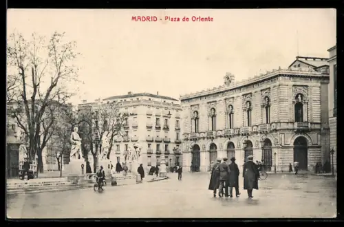 AK Madrid, Plaza de Oriente