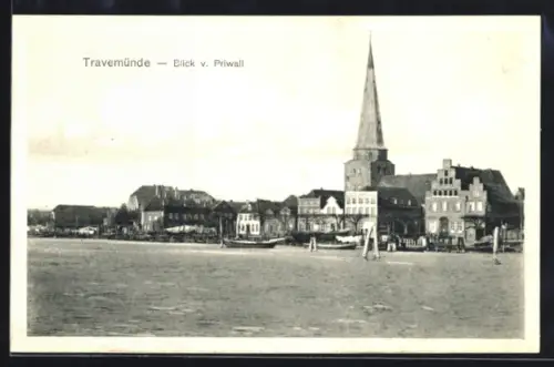 AK Travemünde, Blick von Priwall auf Stadtsilhouette und Kirche