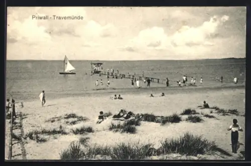 AK Travemünde, Strand am Priwall, Badesteg, Segelboot