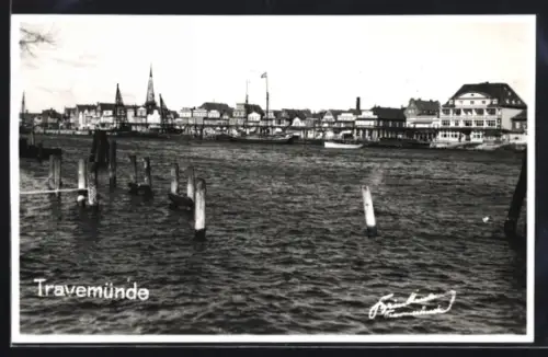 AK Travemünde, Blick auf die Uferpromenade und Altstadt