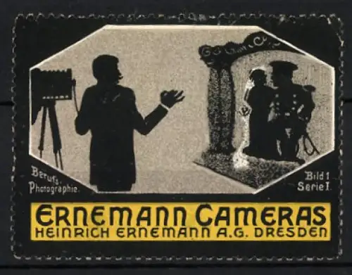 Reklamemarke Dresden, Heinrich Ernemann AG., Ernemann Cameras, Fotograf mit Kamera und Motiv im Spiegel