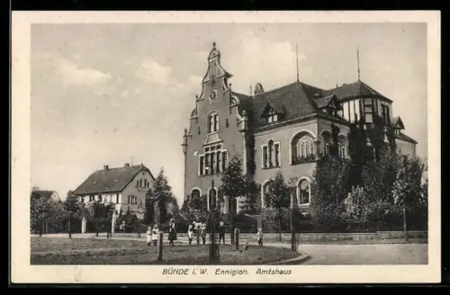 AK Bünde i. W., Ennigloh. Amtshaus, Kindergruppe