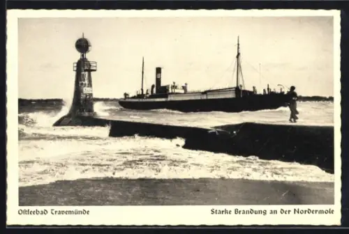 AK Travemünde, Ostseebad, Starke Brandung an der Nordermole