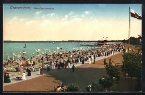 AK Travemünde, Belebte Strandpromenade