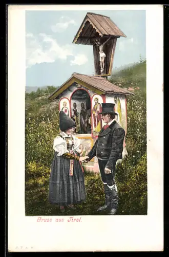 AK Älteres italienisches Paar an einem Flurkreuz