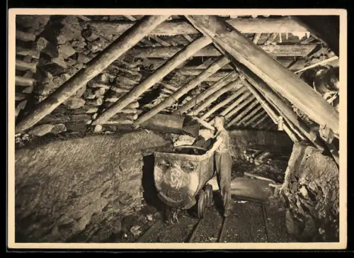 AK Auslauf einer Kohle-Schüttelrutsche, Holzausbau