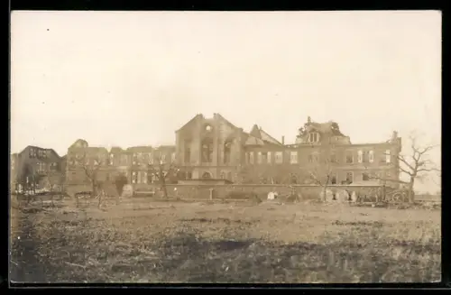 AK Sennheim, Vue de l`Idiotenkolonie d`Ochsenfeld en ruines