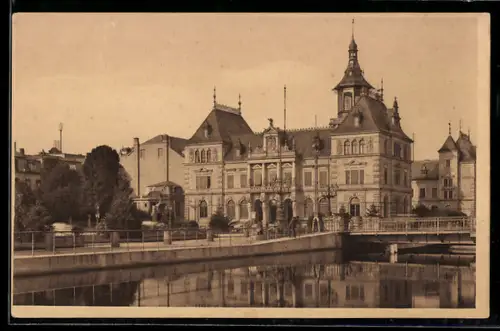 AK Mulhouse, La poste et le canal devant le bâtiment majestueux