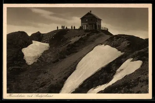 AK Statzerhaus /Hundstein, Bergsteiger vor der Berghütte