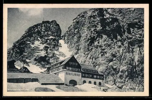 AK Wendelsteinhaus, Berghütte mit Felswand
