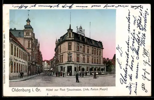 Goldfenster-AK Oldenburg i. Gr., Hotel zur Post in der Staustrasse, Inh. Anton Meyn, Hotel mit leuchtenden Fenstern