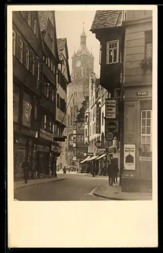 Foto-AK Stuttgart, Partie an der Kirchstrasse, Gasthaus Goldenes Laub
