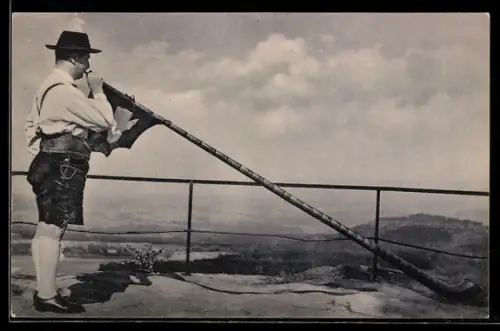 AK Schweizer Alphornbläser Fred Horst mit seinem Alphorn