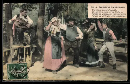 AK Musiker mit Drehleier spielt für Bauern