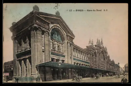 AK Paris, Gare du Nord et animation urbaine avec voitures à cheval