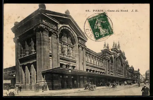 AK Paris, Gare du Nord avec animation urbaine
