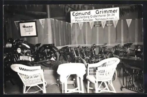 Foto-AK Reichenberg, Edmund Grimmer Grossenhainer Str. 34, DKW Motorrad, Fahrrad und Nähmaschinen