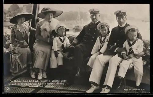 AK Kaiser Wilhelm II., Prinz Adalbert, Prinzessin Viktoria Luise u. die Kronprinzessin mit Prinzen