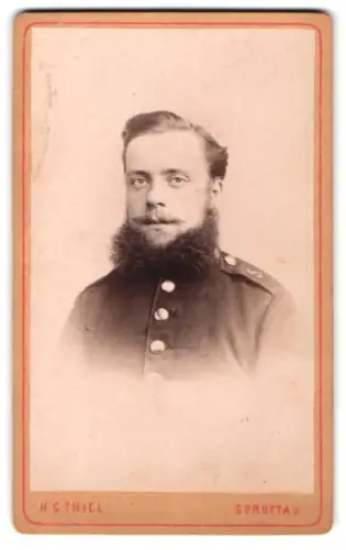 Fotografie H. G. Thiel, Sprottau, Soldat vom Regiment Nr. 5 in Uniform