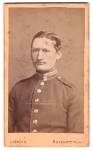 Fotografie Eulenstein, Leipzig, Ecke Tauchaer Strasse 29, Unteroffizier der Infanterie in Uniform
