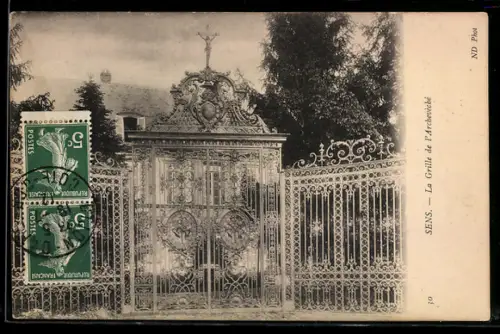 AK Sens, La Grille de l`Archevéché