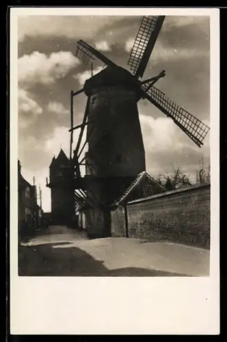 AK Xanten, Windmühle und Clever-Tor