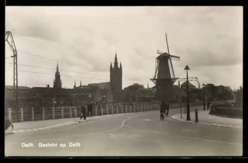 AK Delft, Gezicht op Delft, Windmühle
