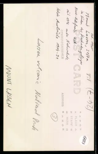 AK Mount Lassen, Rauch steigt aus dem Vulkan auf