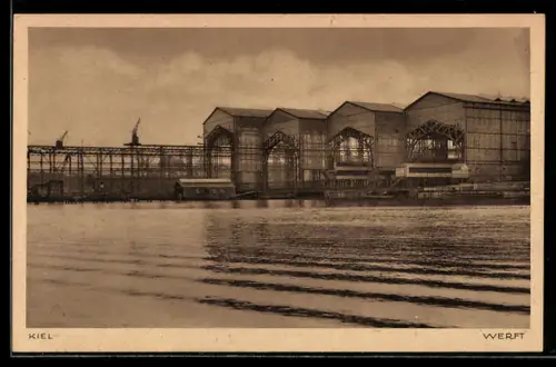 AK Kiel, Werft am Hafen