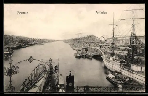 AK Bremen, Schiffe im Freihafen