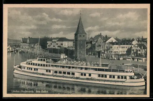AK Lindau, Am Hafen, Bodensee-Dampfer