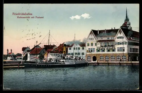 AK Friedrichshafen, Hafen mit Ausflugsdampfer und Postamt