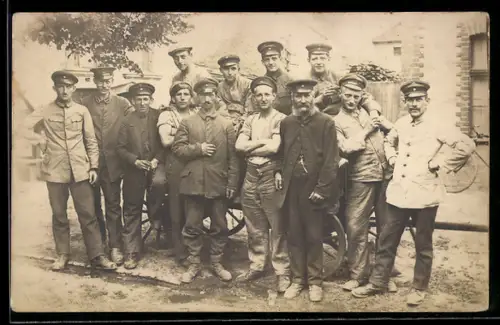 Foto-AK Mühlenbeck /Mark, Telegraphen-Baumat Pankow, Arbeiter 1920