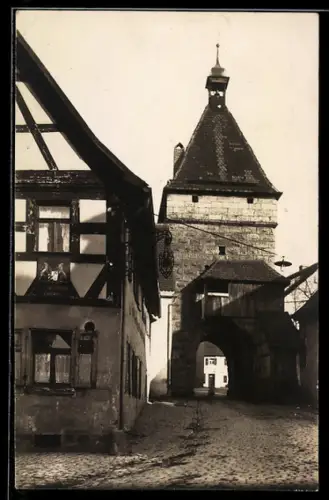 Foto-AK Cadolzburg, Partie im Ort mit Tor