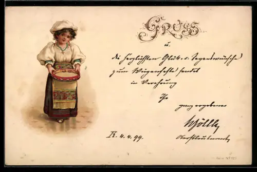 AK Kind in Tracht mit Tamburin