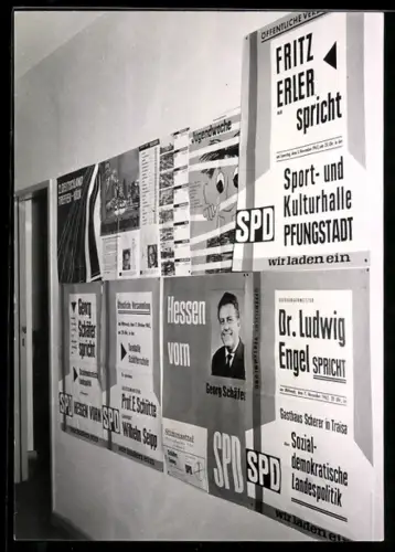 AK Darmstadt, Wahlkampfplakate der SPD mit Georg Schäfer