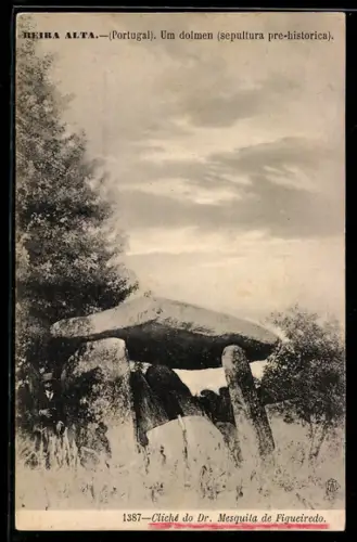 AK Beira Alta, Um dolmen, sepultura pre-historica