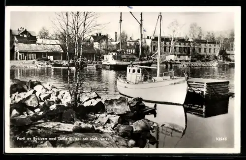 AK Säffle, Parti av Byälven med Säffle gjuteri och Melk verkstad