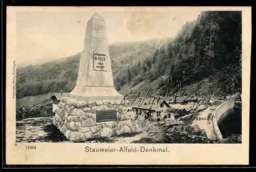 AK Sewen, Monument du barrage d`Alfeld et paysage montagneux environnant