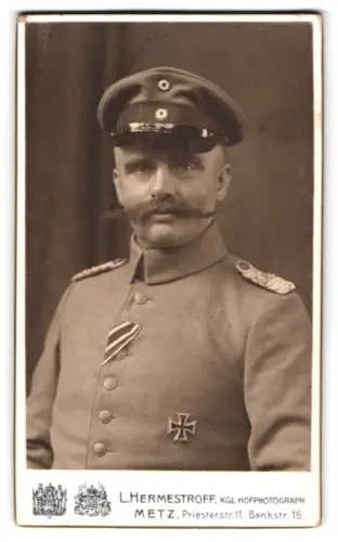 Fotografie L. Hermestroff, Metz, Priesterstr. 11, Major in Feldgrau Uniform mit EK I 1914 und EK II 1914
